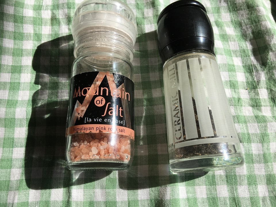 塩と胡椒の写真