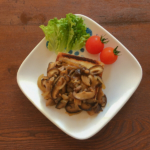 高野豆腐のステーキ・きのこソースの写真