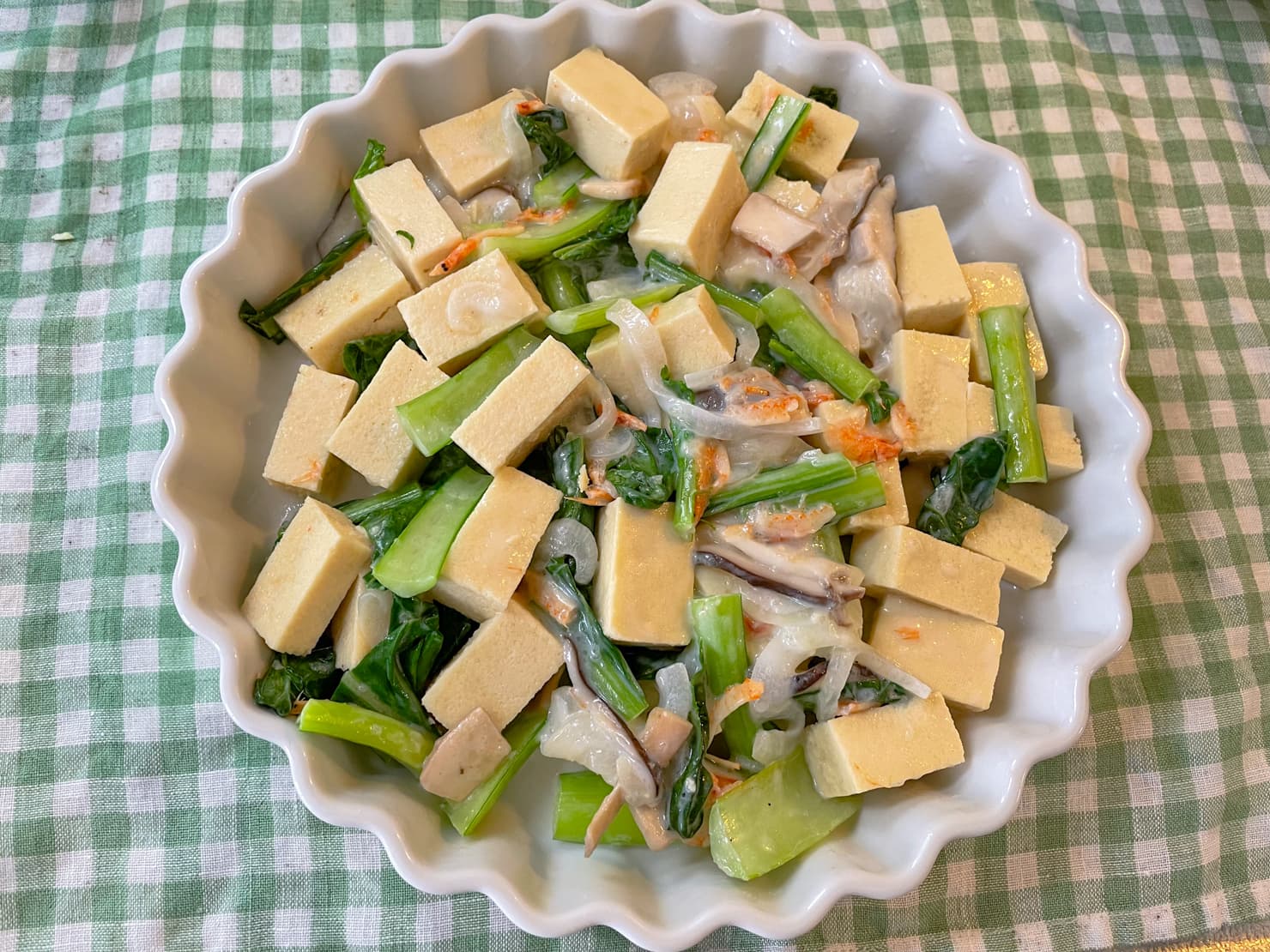 高野豆腐と小松菜のグラタンを焼く前の写真
